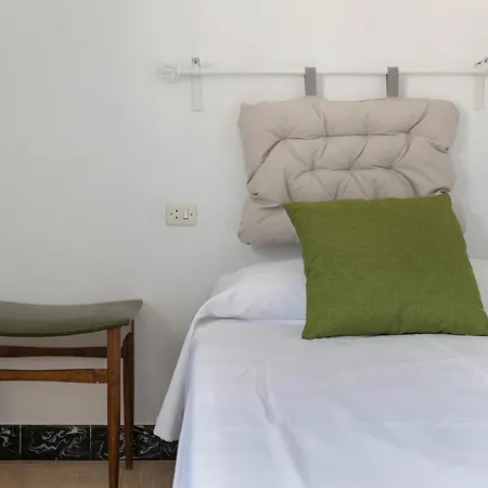 El Cloquer Apartment *